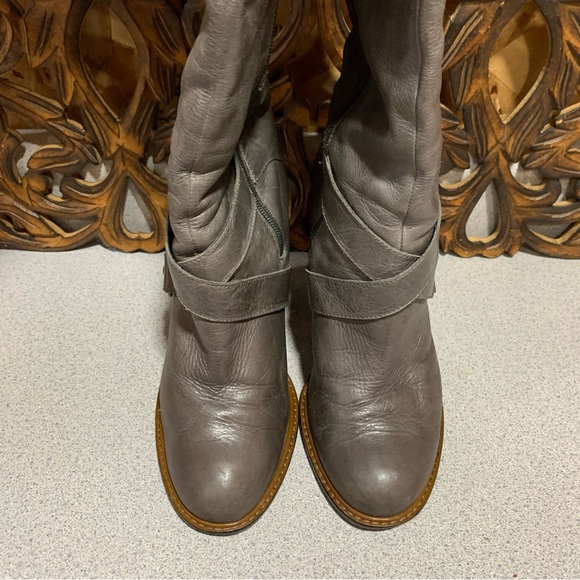 Boutique 9 BTCharissa gray leather knee boots - Picture 3 of 12